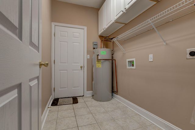 101 Candlelight Boulevard, Georgetown, KY 40324