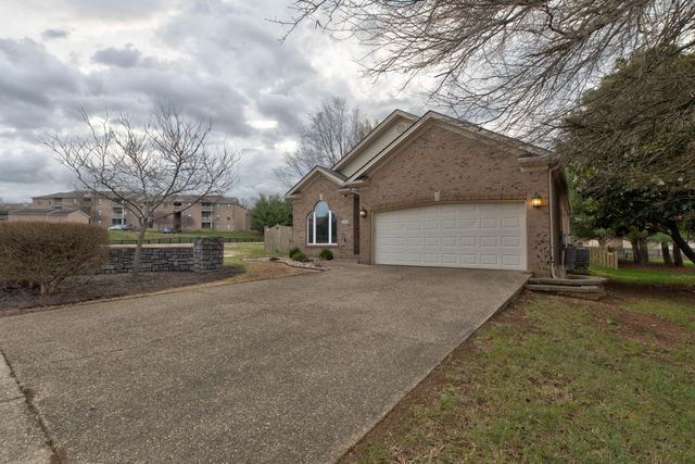 101 Candlelight Boulevard, Georgetown, KY 40324