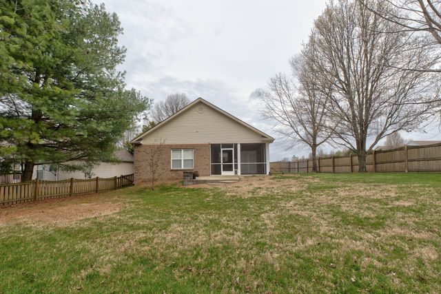 101 Candlelight Boulevard, Georgetown, KY 40324