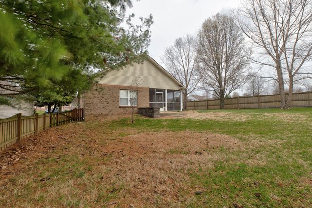 101 Candlelight Boulevard, Georgetown, KY 40324