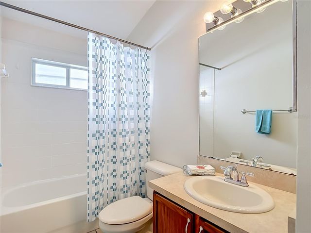 18453 CYPRESS BAY PARKWAY, Land O Lakes, FL 34638