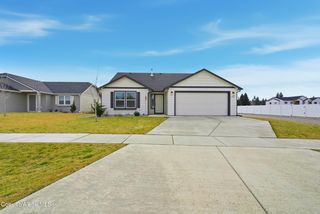 16161 N Hadley Loop, Rathdrum, ID 83858
