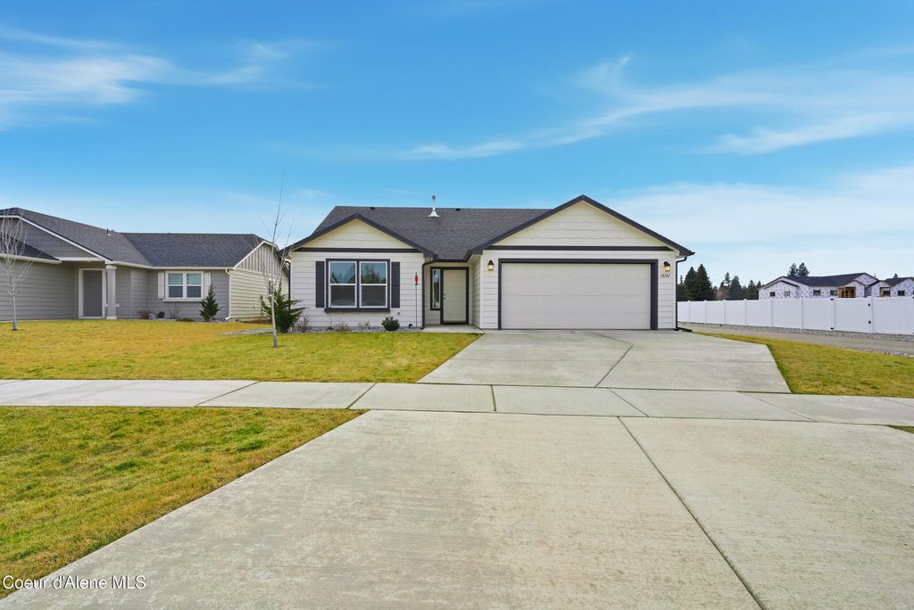 16161 N Hadley Loop, Rathdrum, ID 83858