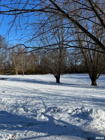 180 Etherton Lane, Springfield, IL 62712