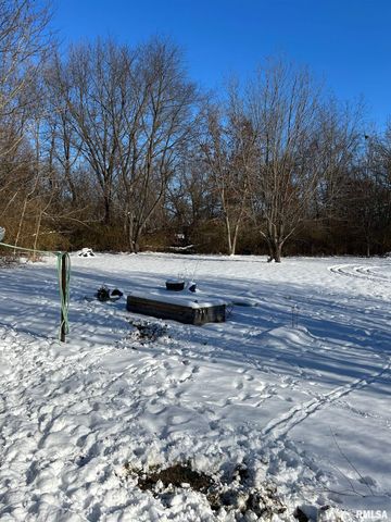 180 Etherton Lane, Springfield, IL 62712