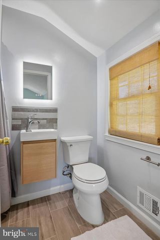 3112 CALVERTON BLVD, Beltsville, MD 20705