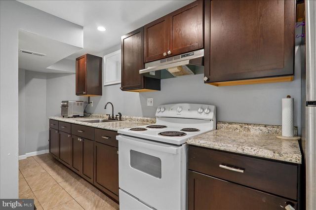 3112 CALVERTON BLVD, Beltsville, MD 20705