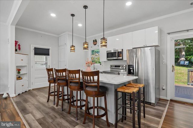 3112 CALVERTON BLVD, Beltsville, MD 20705