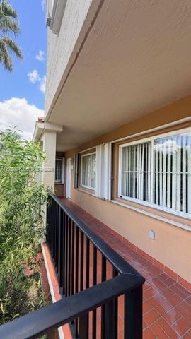 511 NW 82nd Ave 409, Miami, FL 33126