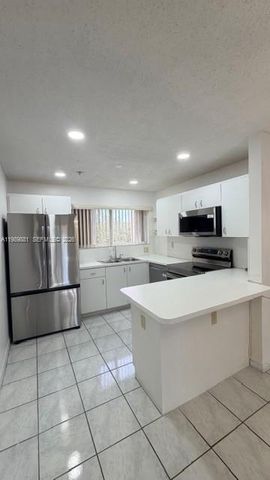 511 NW 82nd Ave 409, Miami, FL 33126