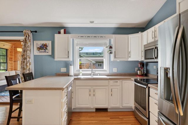 1106 Turnberry Court, Waunakee, WI 53597