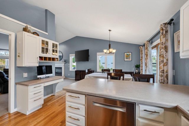 1106 Turnberry Court, Waunakee, WI 53597