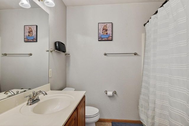 1106 Turnberry Court, Waunakee, WI 53597