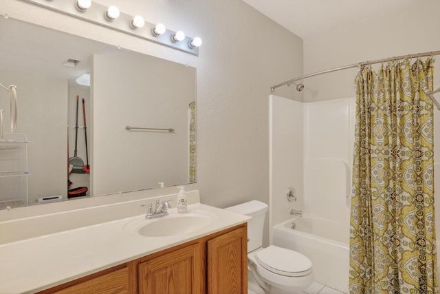 1106 Turnberry Court, Waunakee, WI 53597