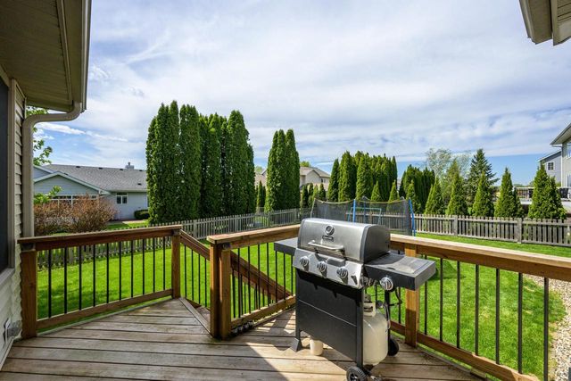 1106 Turnberry Court, Waunakee, WI 53597