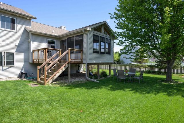1106 Turnberry Court, Waunakee, WI 53597
