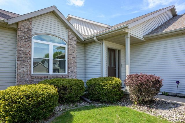 1106 Turnberry Court, Waunakee, WI 53597