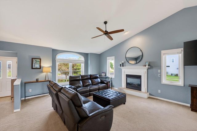 1106 Turnberry Court, Waunakee, WI 53597