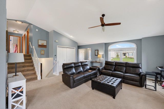 1106 Turnberry Court, Waunakee, WI 53597