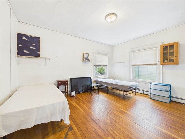 26 South St, Brockton, MA 02301