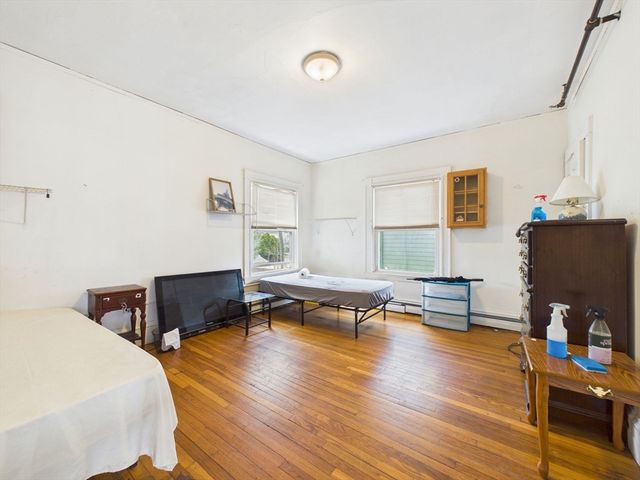 26 South St, Brockton, MA 02301