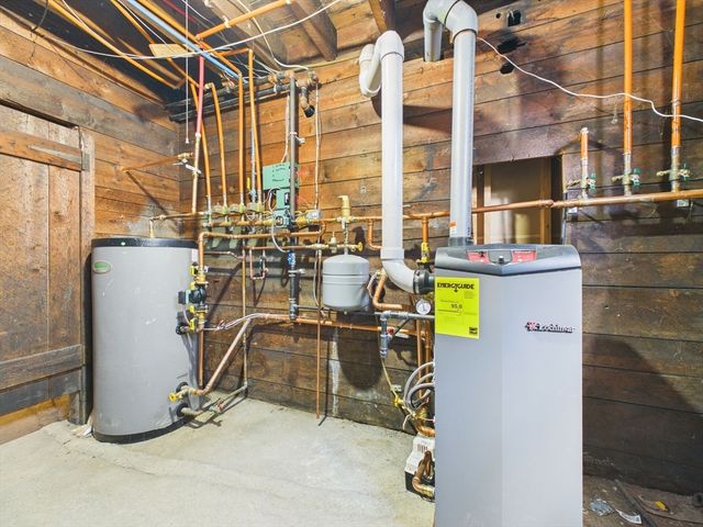 26 South St, Brockton, MA 02301