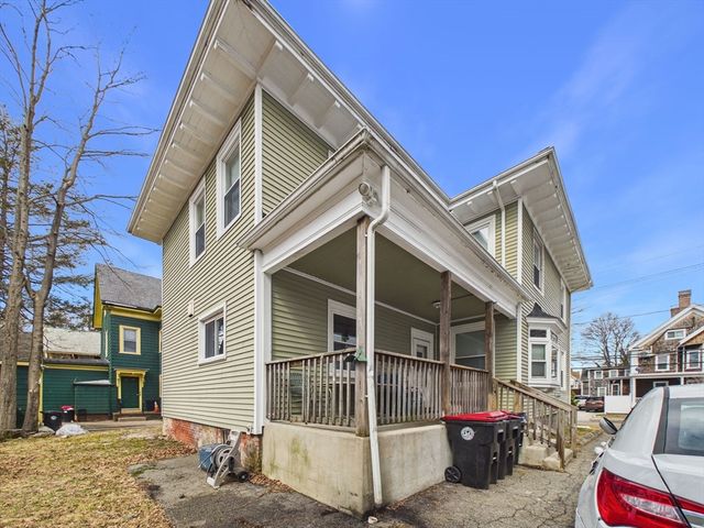 26 South St, Brockton, MA 02301