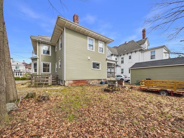 26 South St, Brockton, MA 02301