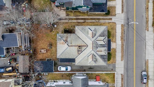 26 South St, Brockton, MA 02301