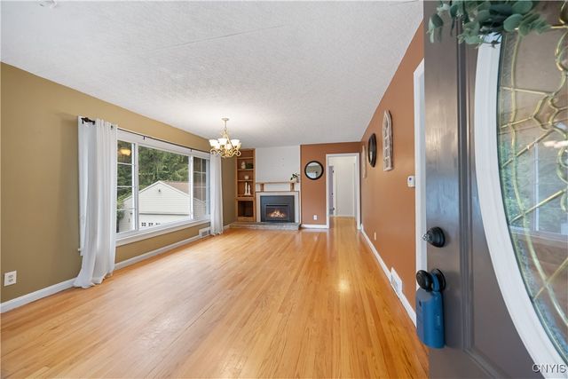 96 Lynbrook Circle, Dewitt, NY 13214
