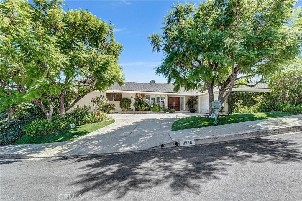 3938 Westfall Dr., Encino, CA 91436 — exterior