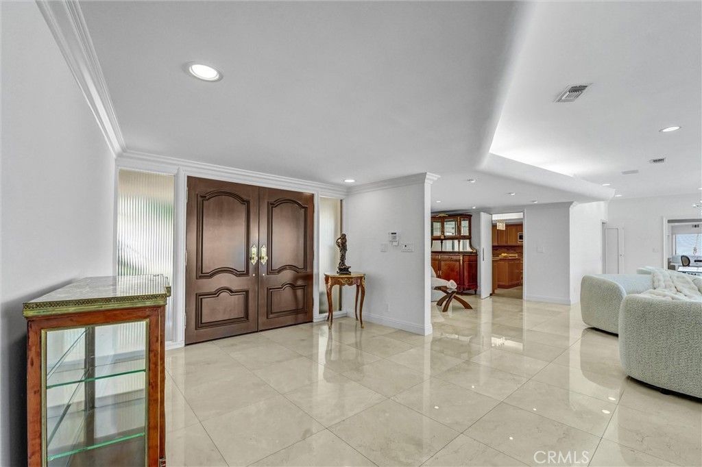 3938 Westfall Dr., Encino, CA 91436 — photo 5