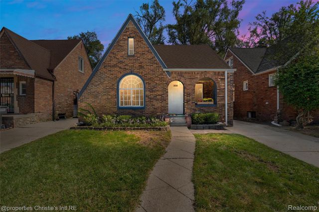 16220 Lesure Street, Detroit, MI 48235