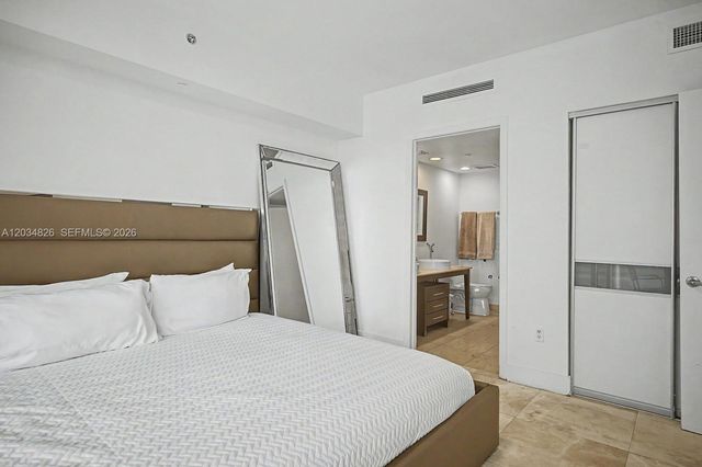 485 Brickell Avenue 2209, Miami, FL 33131