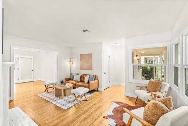 110 Meister Way, Sacramento, CA 95819