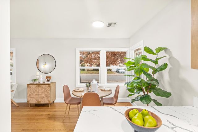 110 Meister Way, Sacramento, CA 95819