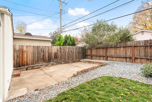 110 Meister Way, Sacramento, CA 95819