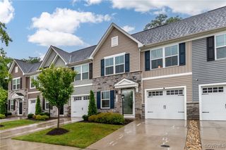 5845 Austin Woods Dr, North Chesterfield, VA 23234