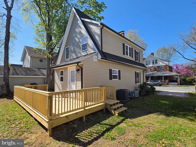 12 CLARA ST, Dover, DE 19904