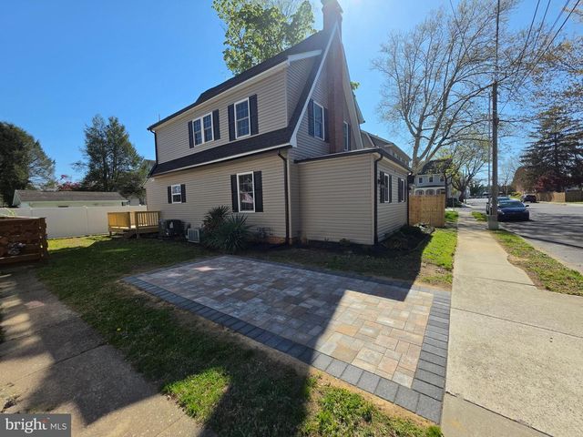 12 CLARA ST, Dover, DE 19904
