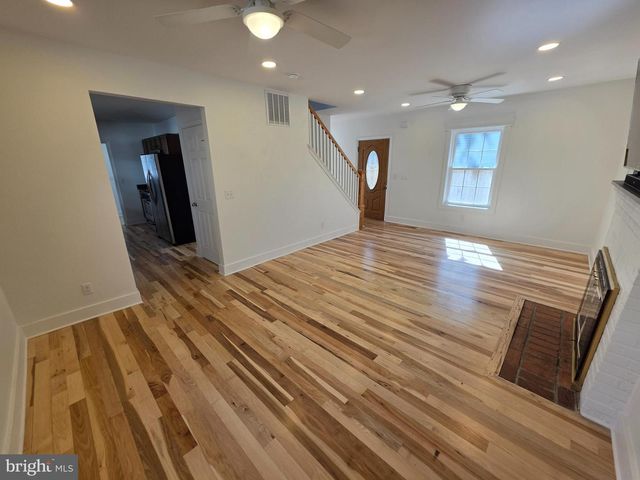 12 CLARA ST, Dover, DE 19904