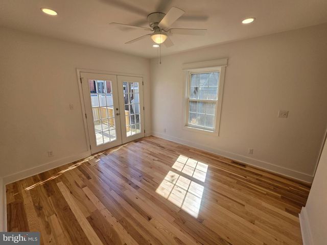 12 CLARA ST, Dover, DE 19904