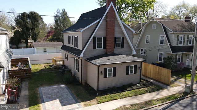 12 CLARA ST, Dover, DE 19904