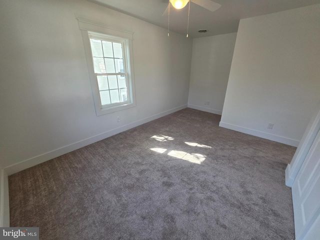 12 CLARA ST, Dover, DE 19904