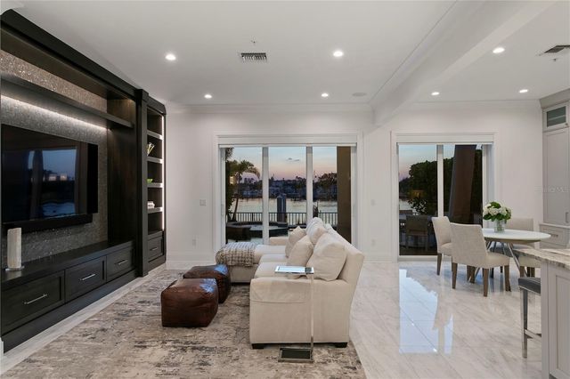 1037 ROYAL PASS ROAD, Tampa, FL 33602