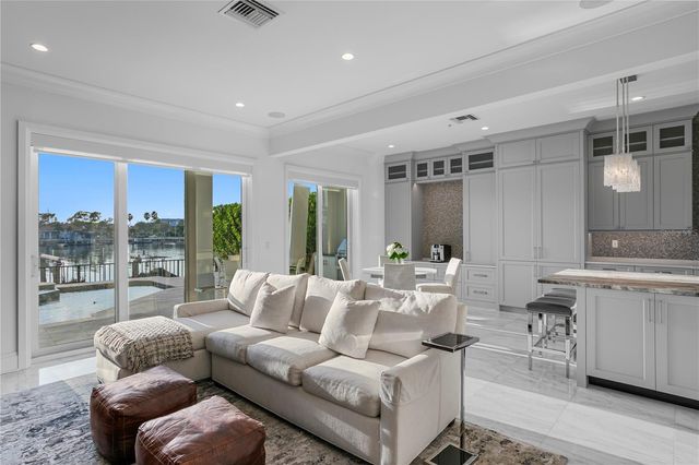 1037 ROYAL PASS ROAD, Tampa, FL 33602