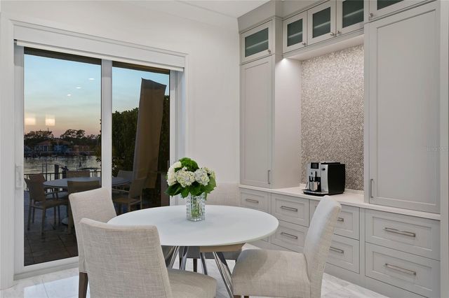 1037 ROYAL PASS ROAD, Tampa, FL 33602