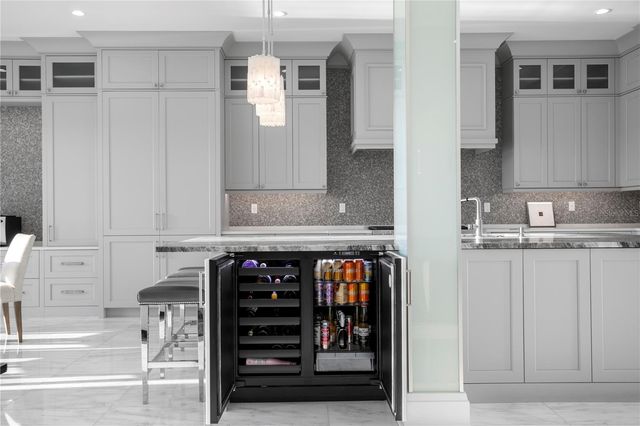 1037 ROYAL PASS ROAD, Tampa, FL 33602