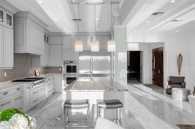 1037 ROYAL PASS ROAD, Tampa, FL 33602