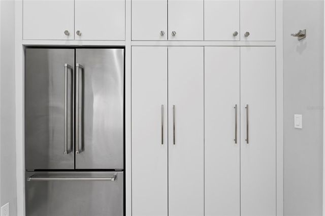 1037 ROYAL PASS ROAD, Tampa, FL 33602